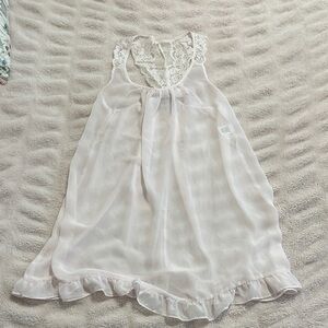 Elegant Lace Trim Nightgown - pink